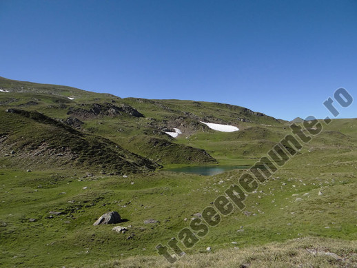 Lac in Caldarea Galbena